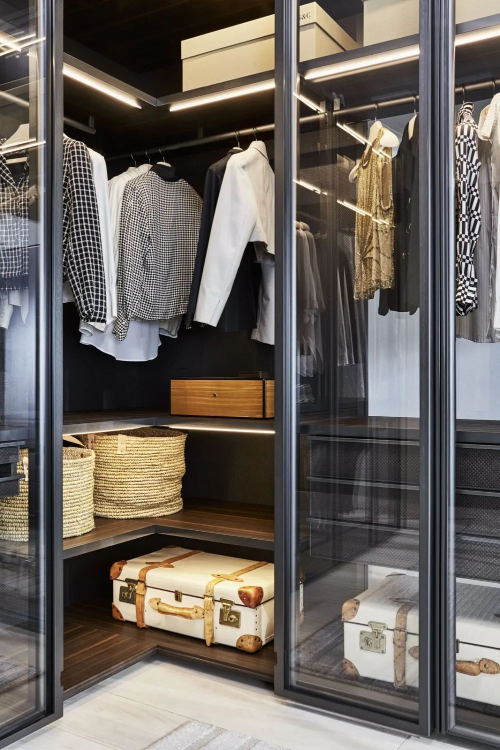 Tall Custom Modern Open Combination Cloth Walk in Closet Bedroom Wall Wardrobe Design Clothes Portable Wardrobes
