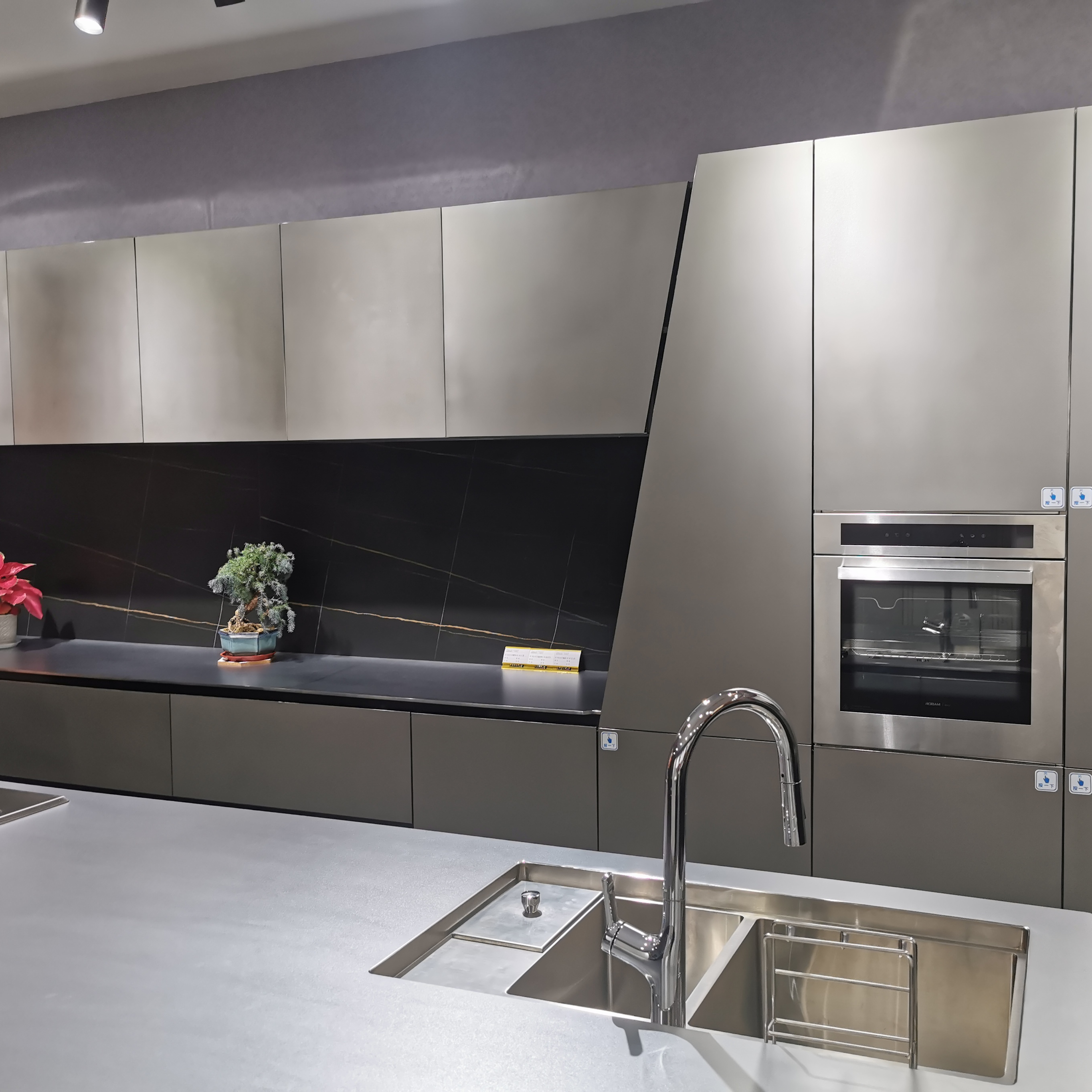 Contemporary Elegant Stainless Furniture