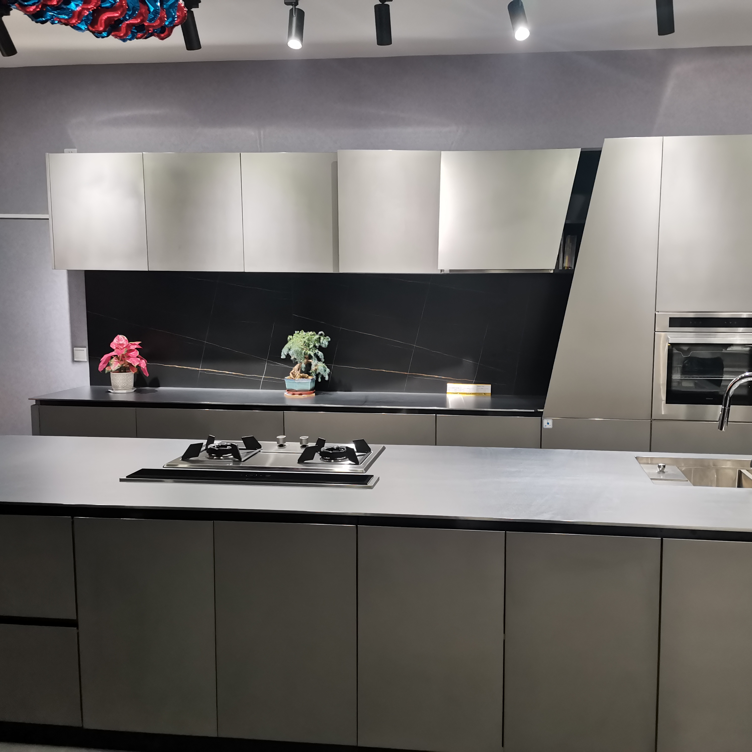 Luxury Modern Steel Cabinet