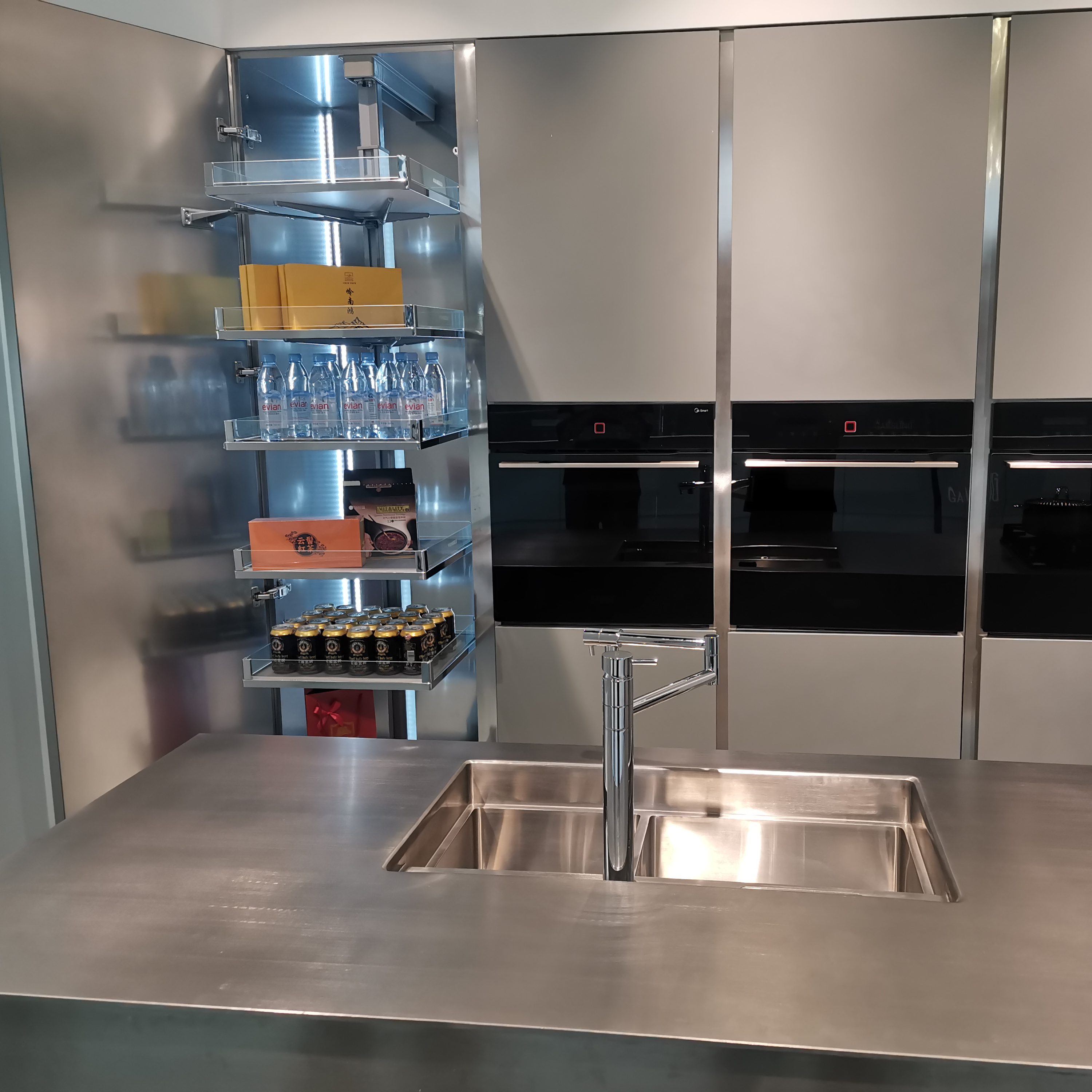 Restaurant Stainless Steel Kitchen Cabinets