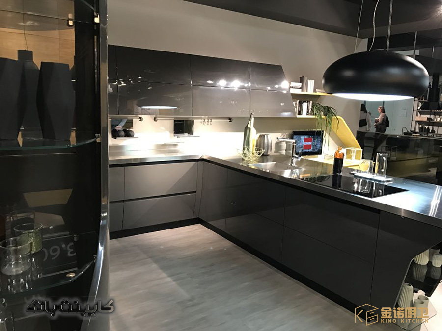 Contemporary Kitchen Design and Cabinetry