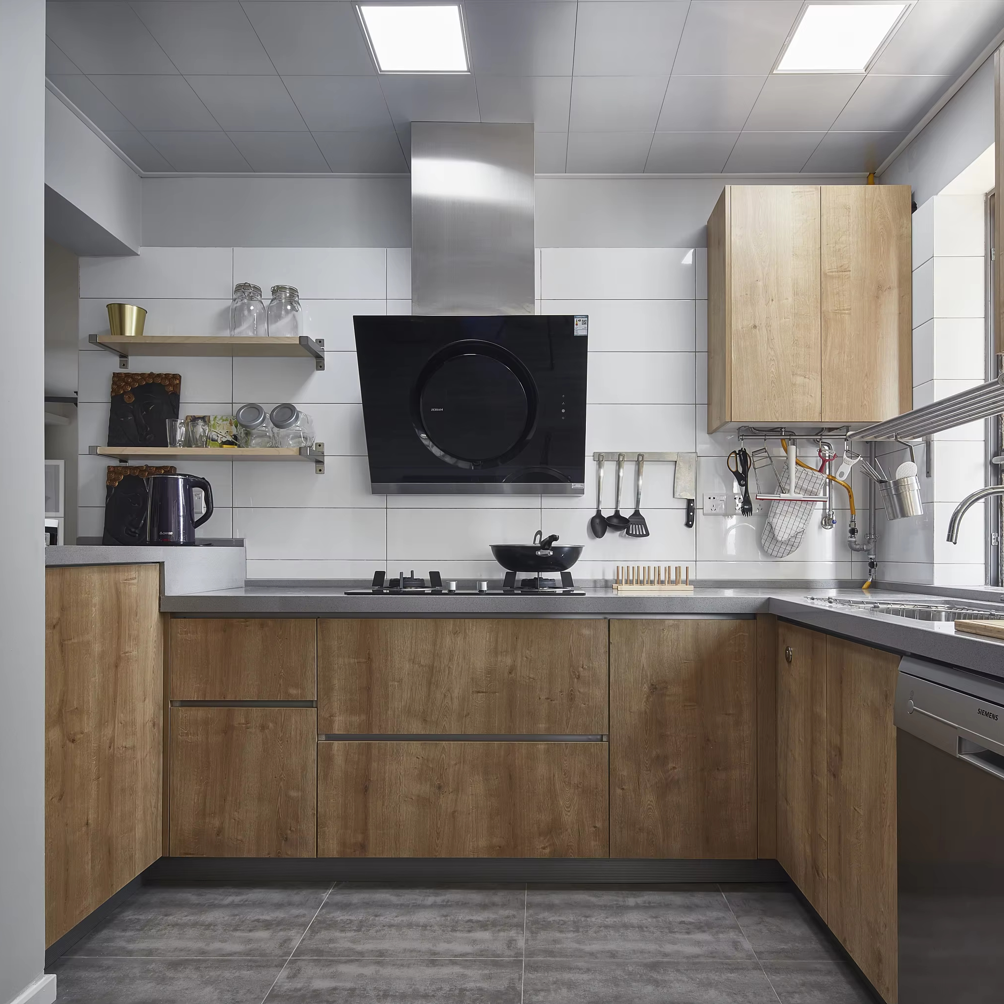 Contemporary Minimalist Custom Kitchen Solutions