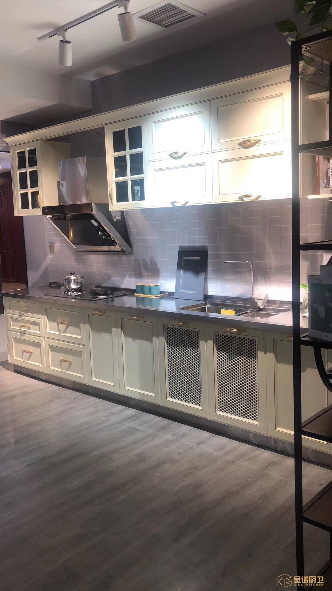 Redesign Your Kitchen with Sleek Modern Cabinets