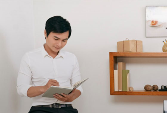 Office furniture wholesalers, importers, distributors