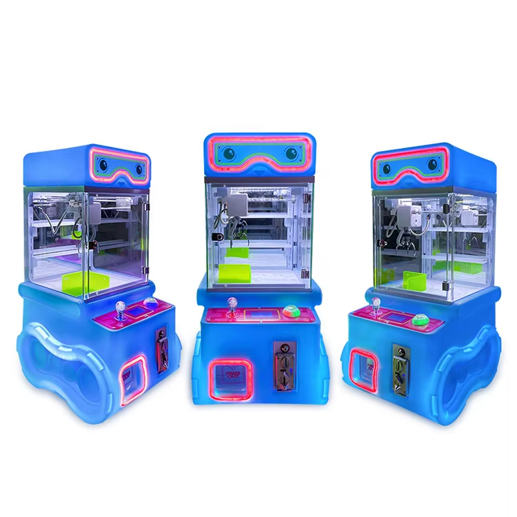2025 New Model Mini Arcade Claw Machine Coin-Operated Candy Keychain Capsule Game Toy New Type English Language Metal Plastic