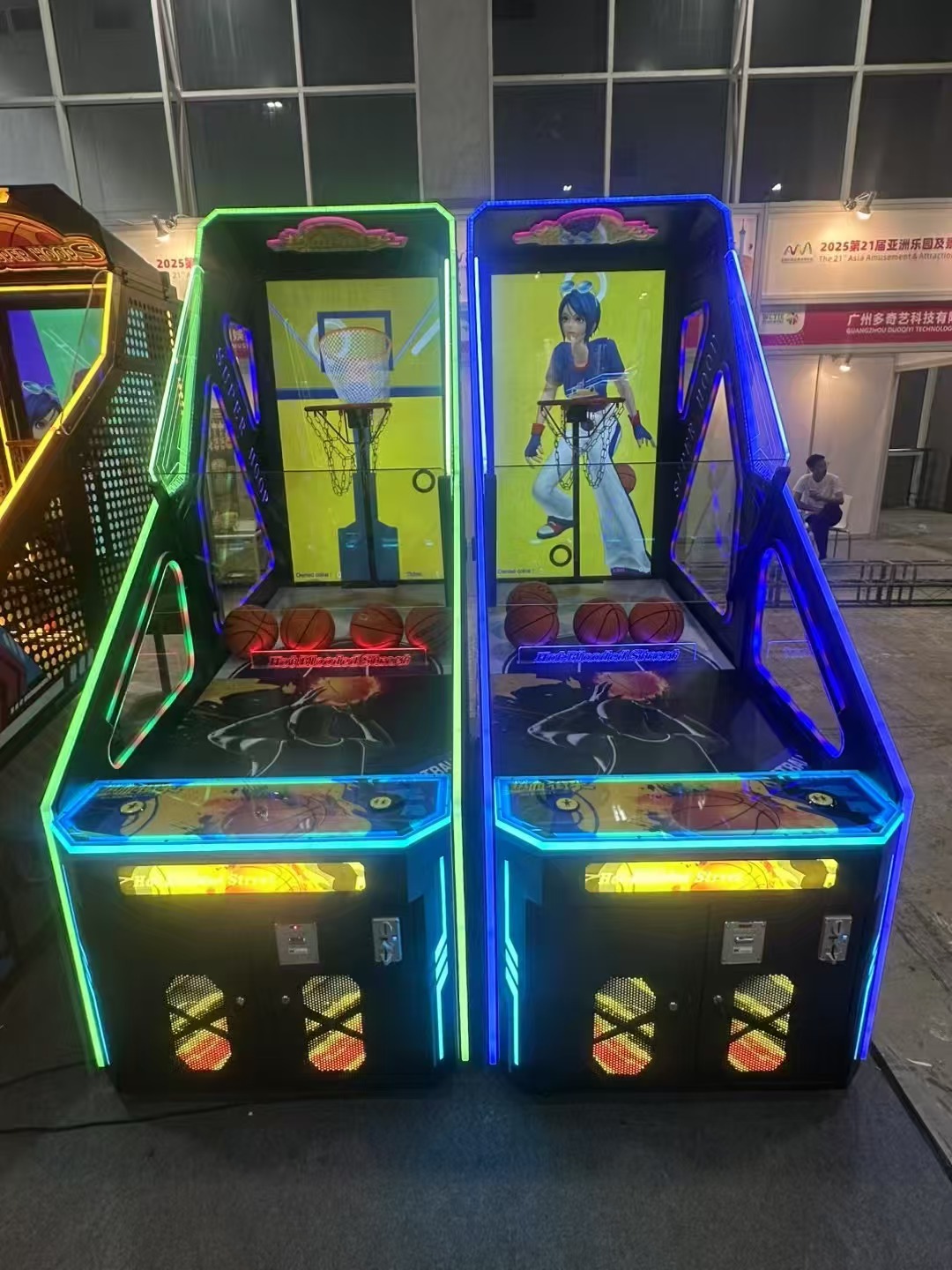 American Plug Coin Game Machine, Indoor Basketball Shooting Machine,85-inch LCD Basketball Machine, Electronic Counting Machine