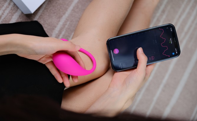 Adult toy unmanned vending: How to prevent vandalism & theft?
