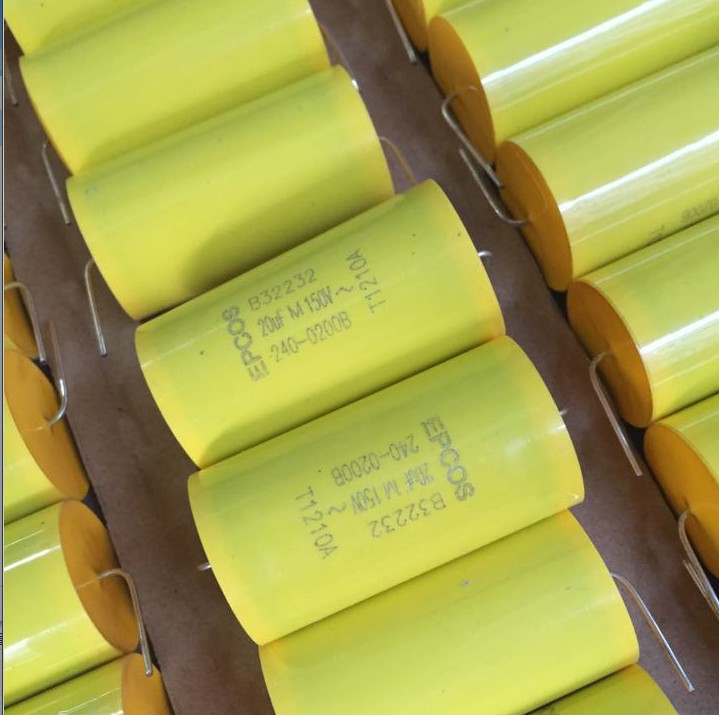 EPCOS B32232S3206M500 Z1 240-0200B-Z 20UF 150VAC 26*48MM Aluminium Electrolytic Capacitor