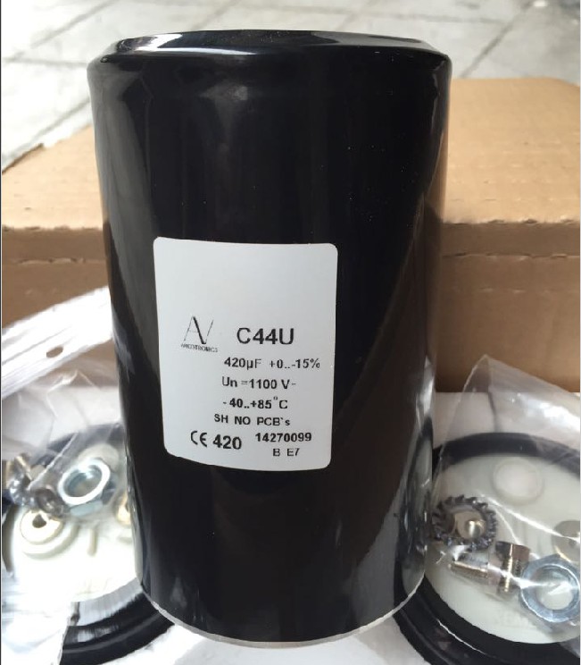 C44UQGT6420A8SX  399-6262-ND  KEMET 420UF  SCREW  Film Cap 1100V  Radial, Can  MKP C44U 10%