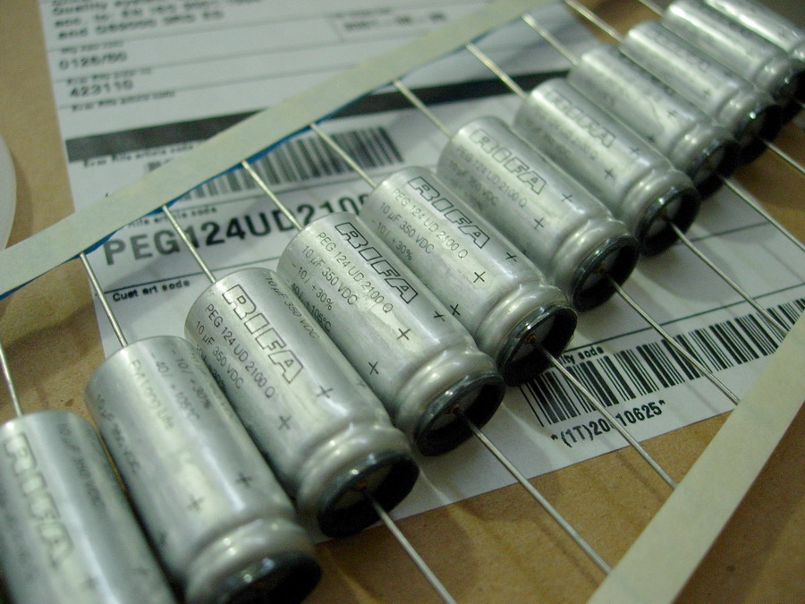 PEG124UD2100Q RIFA  PEG124 10uF 350V 13*29MM