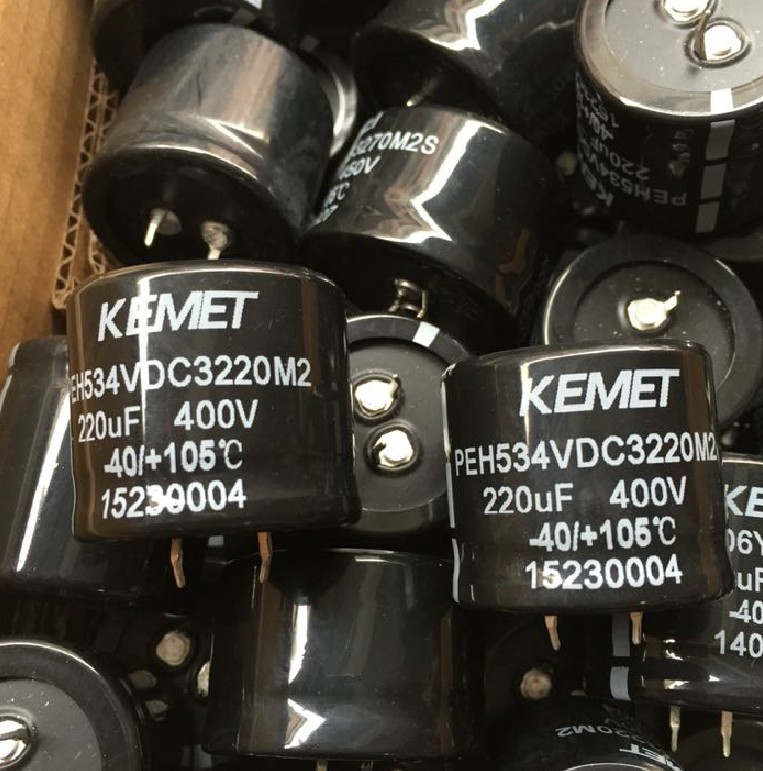 PEH534VDC3220M2 399-7562  A561ED221M400A  CAP ALUM 220UF 20% 400V SNAP KEMET