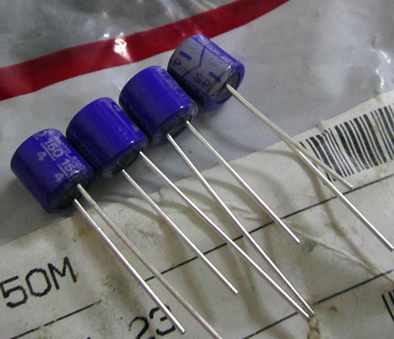 SANYO 4SP150M  OS-CON 150uF 4V 6*6.5*2.5