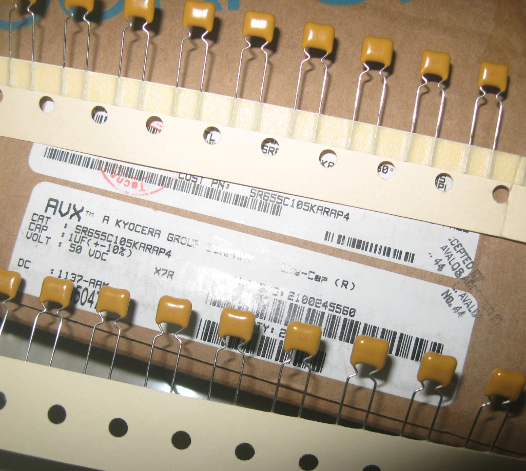 SR655C105KARRP4  AVX CAP CER 1UF 50V X7R RADIAL