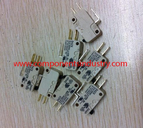 D42L-R1AA CHERRY SWITCH