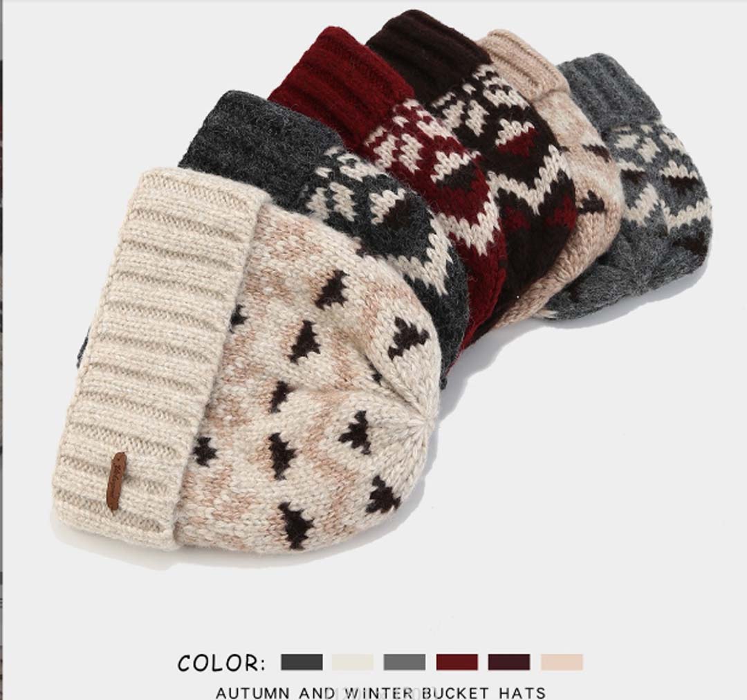 Unisex Lightweight Winter Beanie with Pom Knit Classic Pattern Soft Warm Cuffed Beanies for Men Women Beach Travel