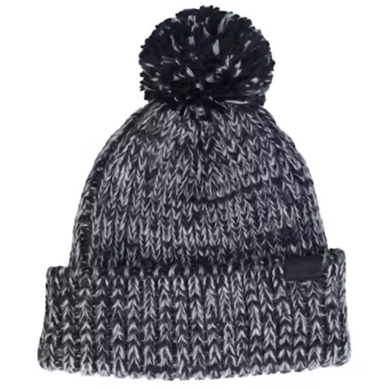 Custom Logo Y2K Light Winter Warm Knitted Beanie Design Black and White with Pom for Women and Men