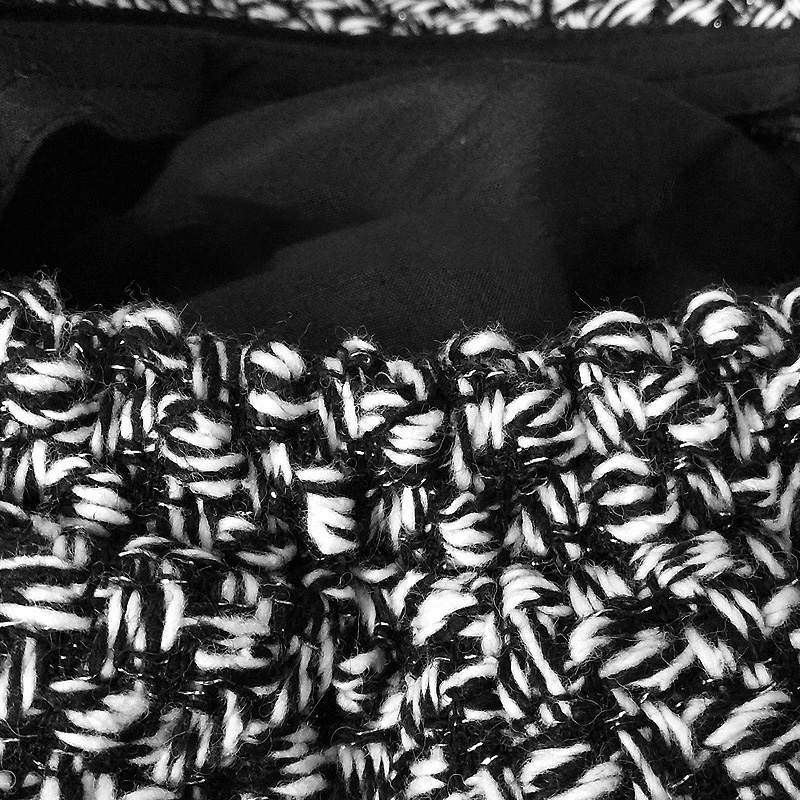 2025 New Style Women's Autumn/Winter Octagonal Hat - Bare Head Wool Vintage Beret for Casual Wear