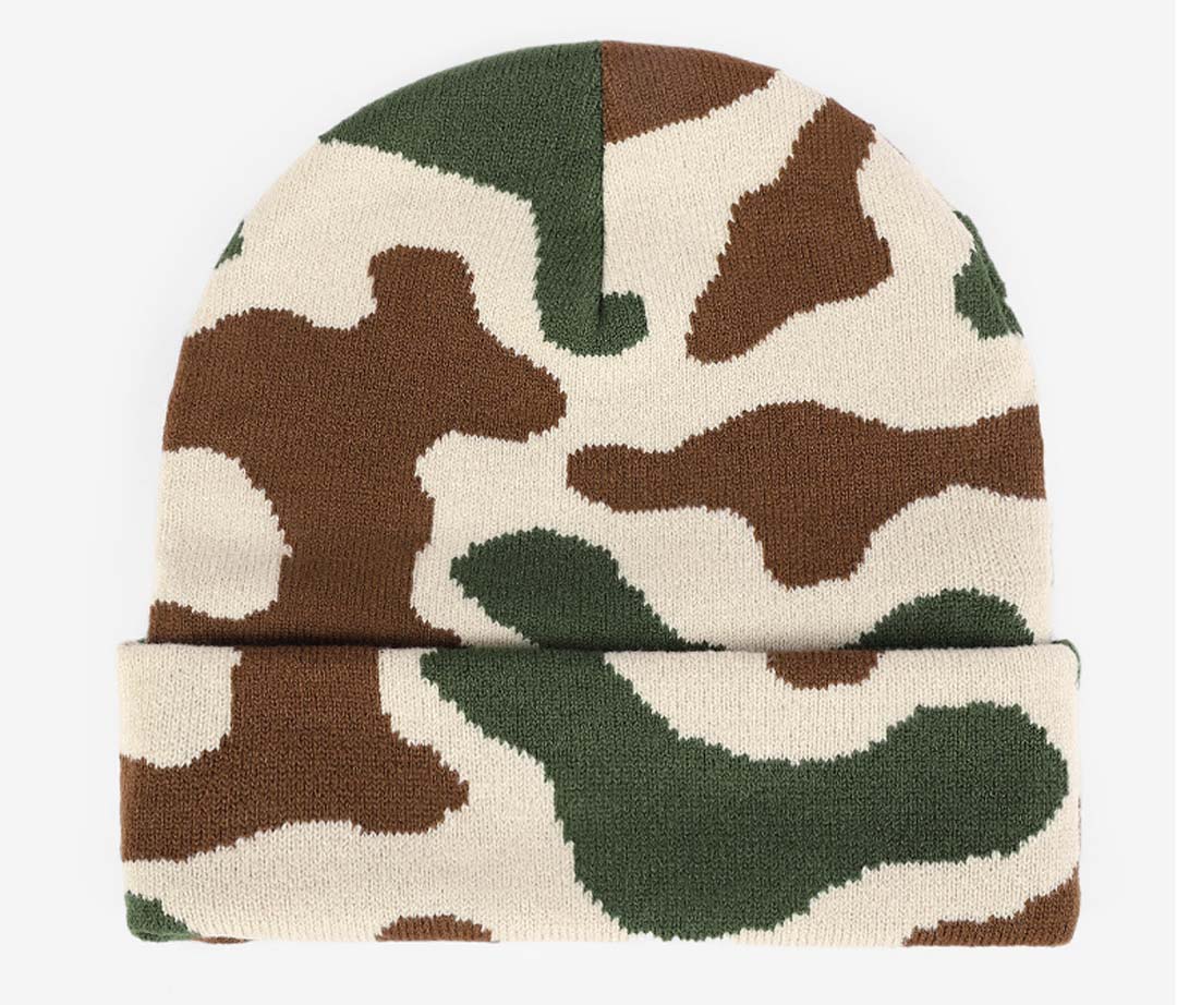 Sporty Colorblock Warm Knitted Beanie Embroidered Letter and Fruit Patterns Puff Printing Affixed Cloth Technique