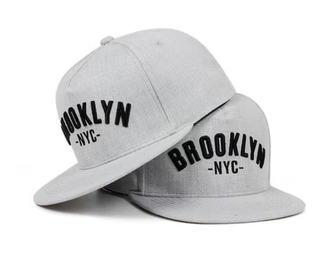 2025 Unisex 5-Panel Flat Brim Snapback Caps Custom Logo Design 3D Embroidery Fashionable Letter Pattern for Outdoor Use