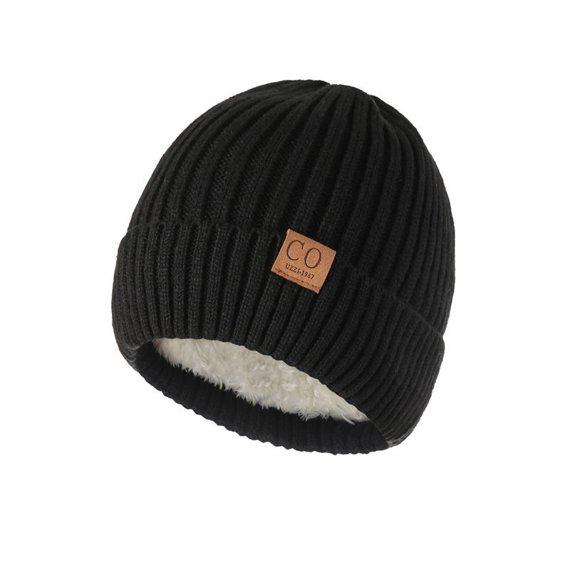 Fall/Winter Style Letter logo Knitted Hat with Added Insulation and Thick Ear Protectors Head Covering Hat