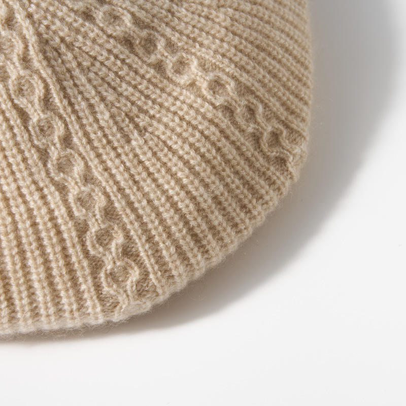 2025 Autumn Winter New Women's Beret Warm Ear-Protecting Hat Fashionable and Casual Outdoor Knitted