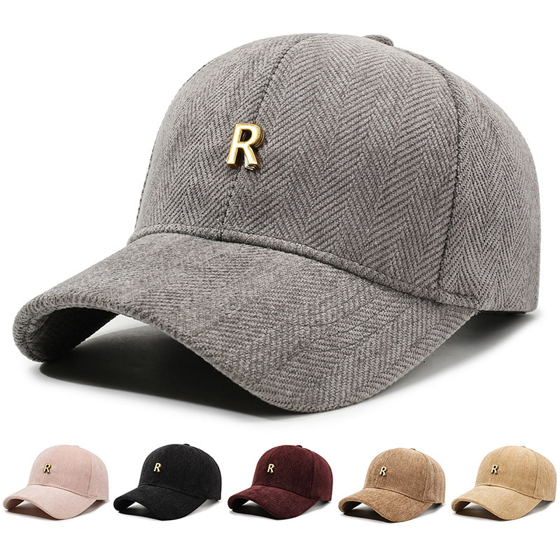 New Style Street Baseball Cap Simple Metal R logo for Outdoor Leisure and Sports Dad Hat