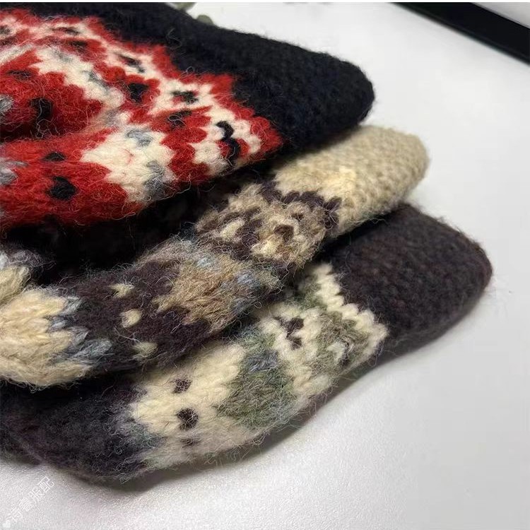 Retro Jacquard Wool Knitted Hat - Winter Woolen Fisherman Bucket Hat for Warmth and Insulation