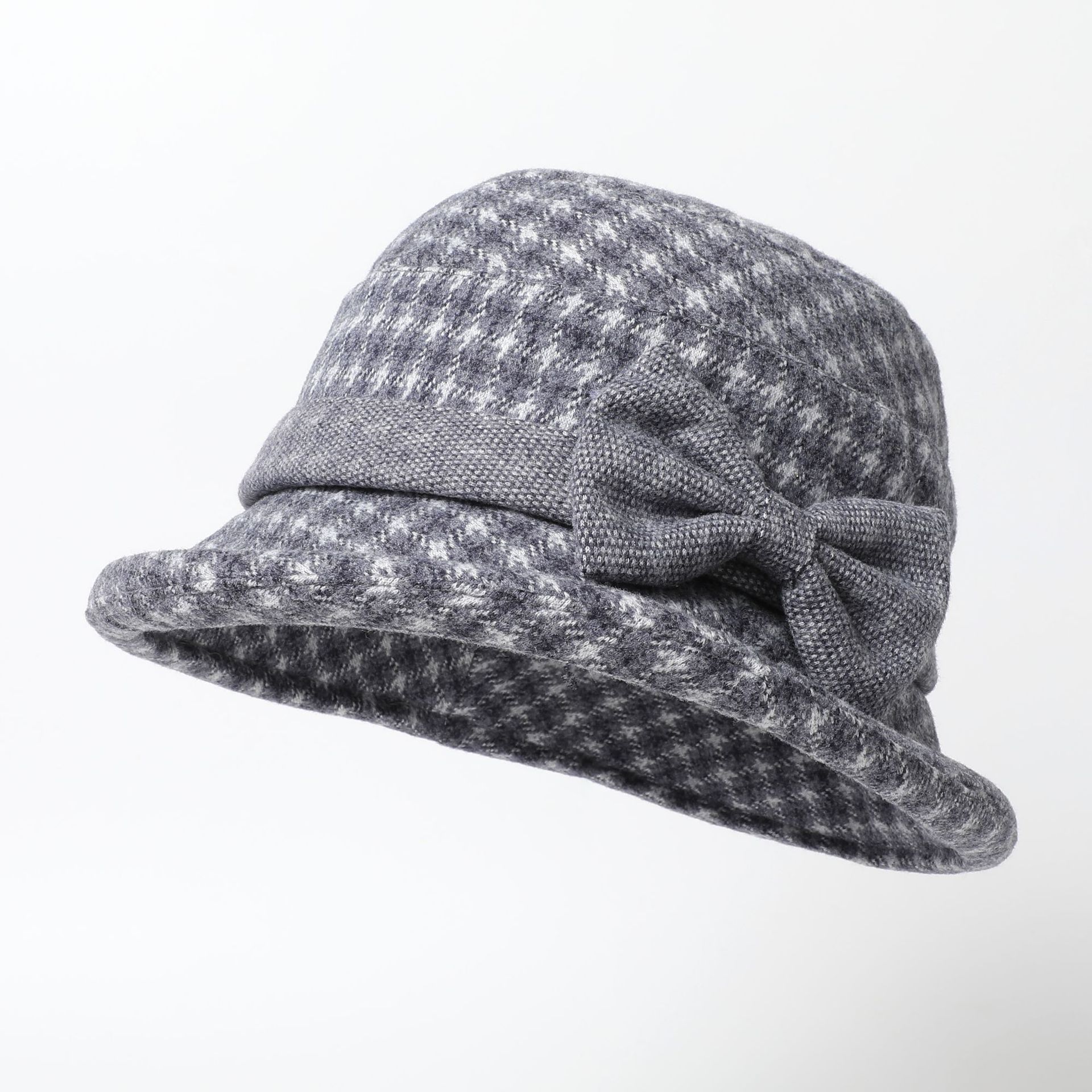 Lady's Fashionable Retro Woolen Fisherman Hat with Check Pattern - a Mother's Knitted Warm Cotton Hat for Autumn and Winter.
