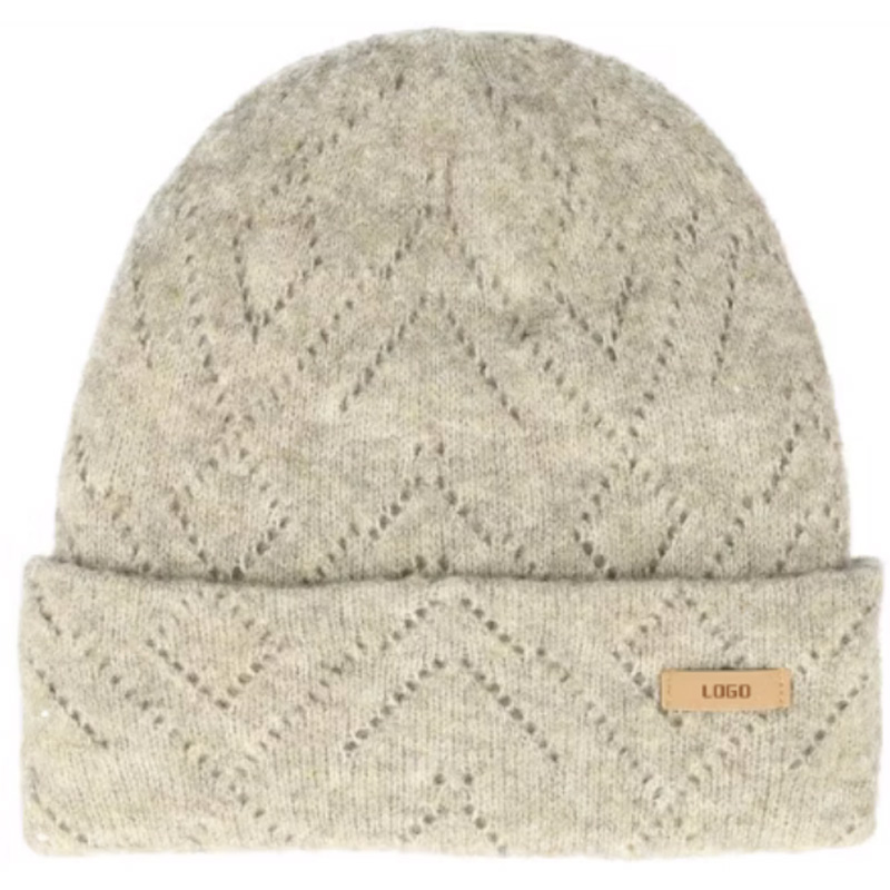 High Quality Custom Designer Acrylic Beanie Fashionable Knitted Skull Cap Letter Pattern Bows Winter Beach Travel Wear Men Women