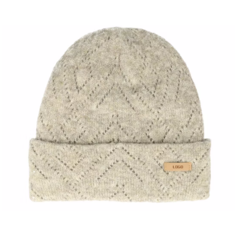 High Quality Custom Designer Acrylic Beanie Fashionable Knitted Skull Cap Letter Pattern Bows Winter Beach Travel Wear Men Women