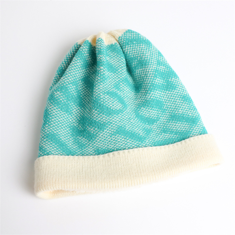 2025 Hot Sale Wholesale Fashion Winter Jacquard Knitted Hat Women Outdoor Brimless Warm Cold Hat