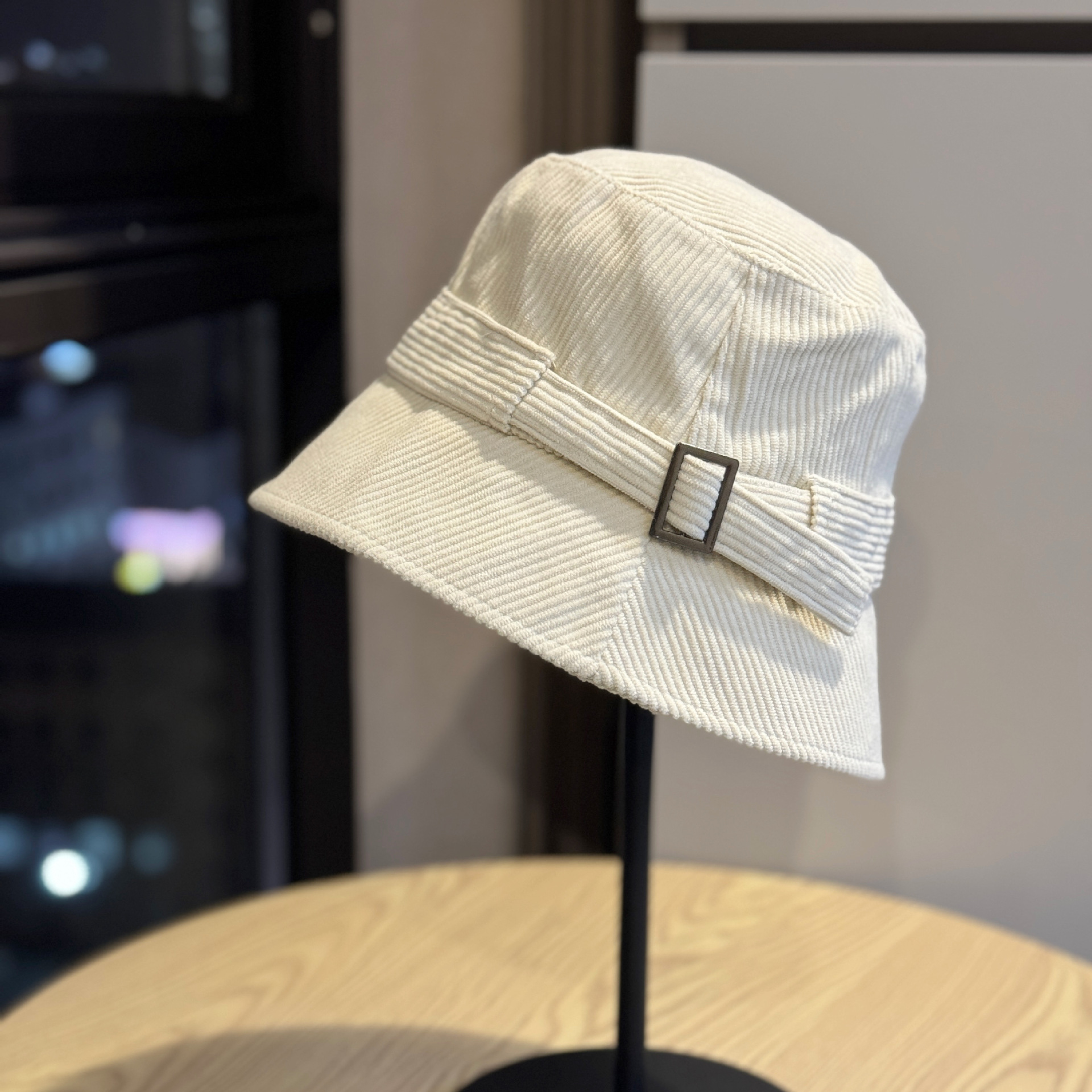 Fisherman Hat Women's New Autumn-winter Corduroy Bucket Style Hat Elegant for Outdoor Use