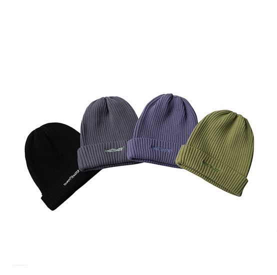 High Quality Winter Knitted Beanie Hat With Custom Embroidered Logo