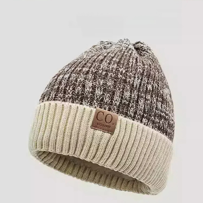 Fall/Winter Style Letter logo Knitted Hat with Added Insulation and Thick Ear Protectors Head Covering Hat