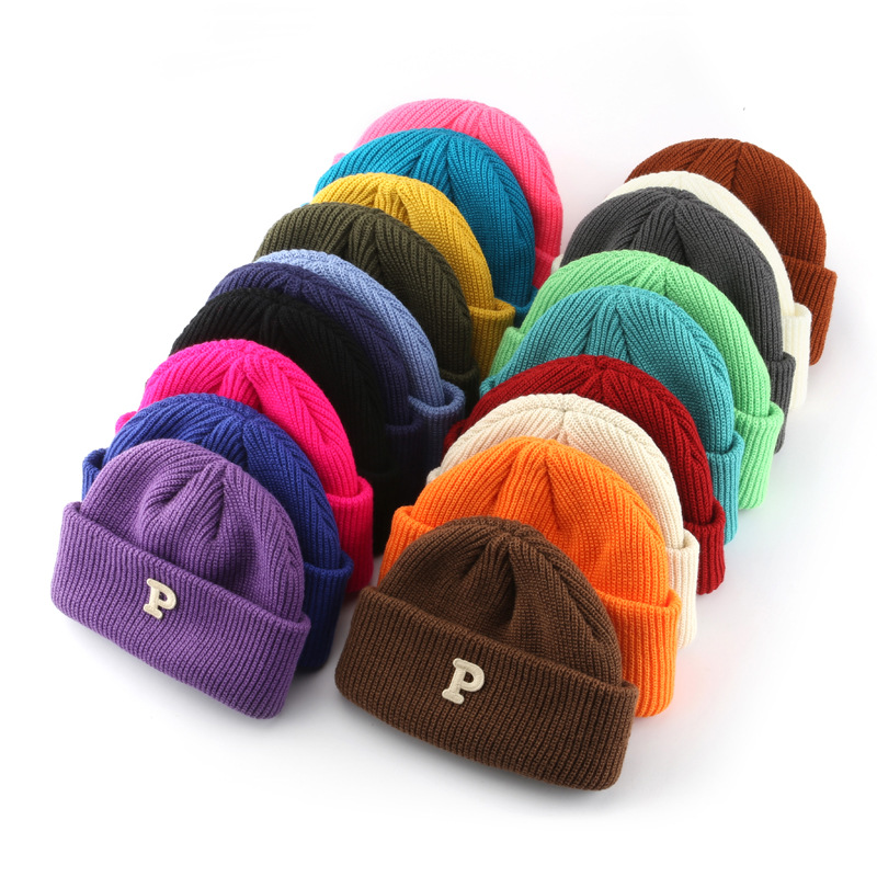 High Quality Custom Winter Warm Knit Skull Cap with P Embroidery Logo Solid Color Beanie Hats for Women-for Travel & Beach