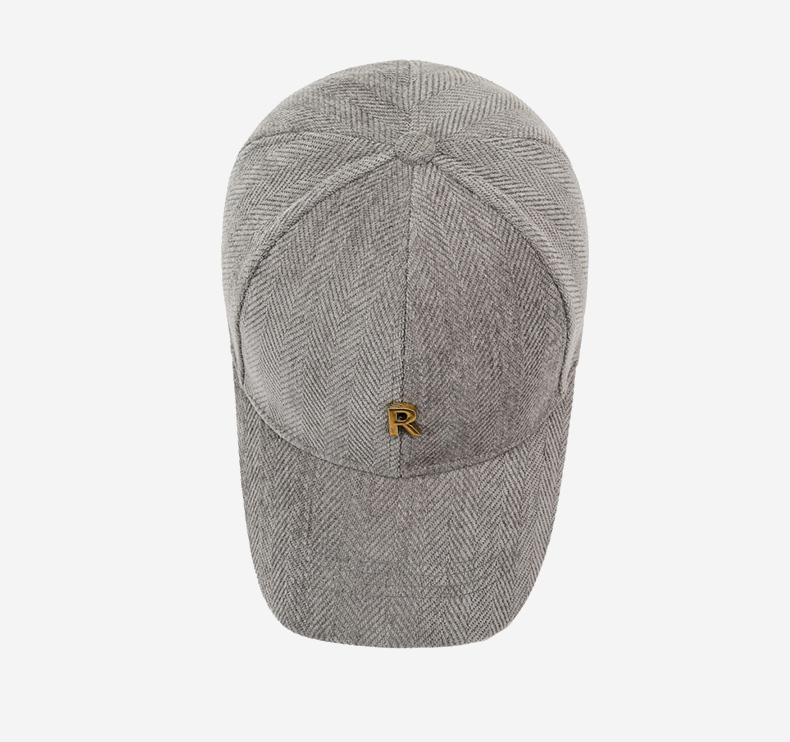 New Style Street Baseball Cap Simple Metal R logo for Outdoor Leisure and Sports Dad Hat