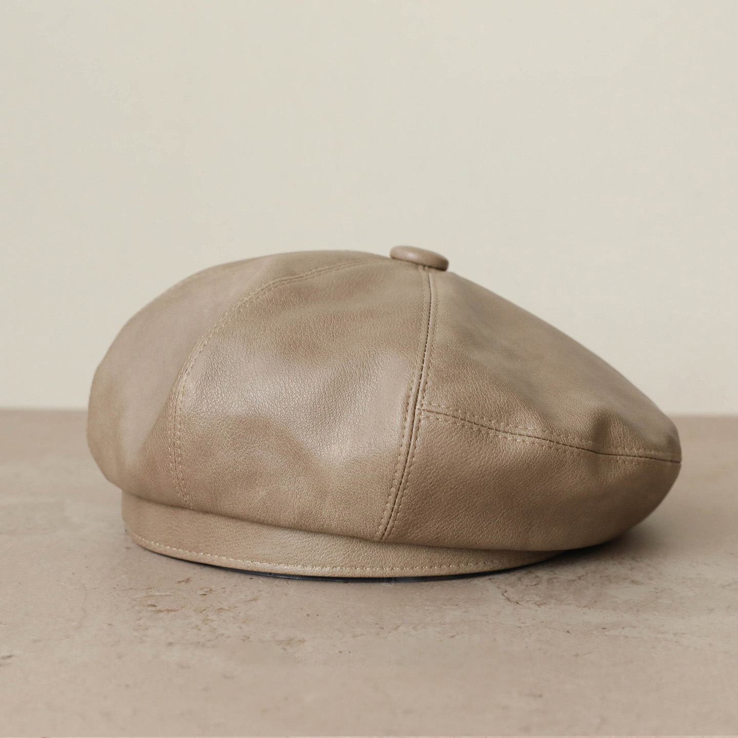 2025 New Model Wholesale PU Leather Fedora Cap-Vintage Artist Casual Outdoor Travel Cap-Unisex Adult