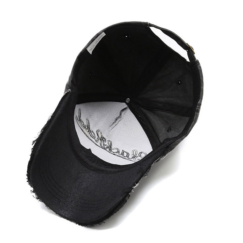 Autumn and Winter Embroidered Water-washed Baseball Cap Suitable for Both Men and Women for Cold protection and Wind Resistance