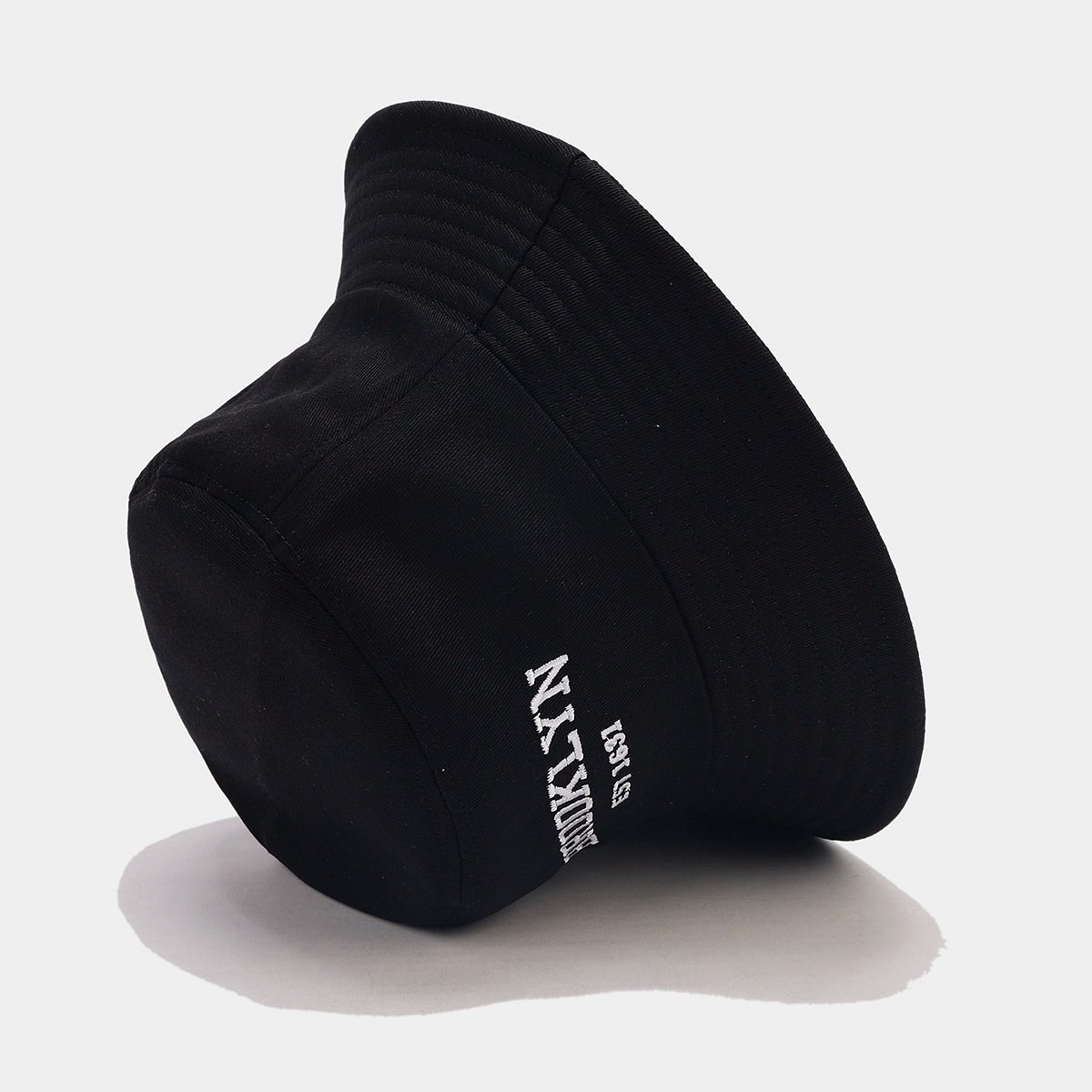 Spring/Summer New Style Simple Letter Embroidery Fisherman Cap Fashionable Foldable Bucket Hat for Both Men and Women