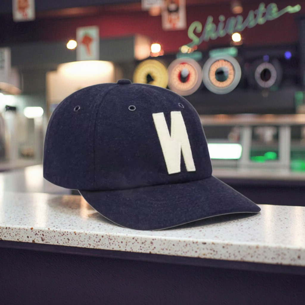 High Quality 6 Panel Wool Snapback Baseball Cap Custom Felt Logo Men Women Adjustable Unstructured Cap Wholesale