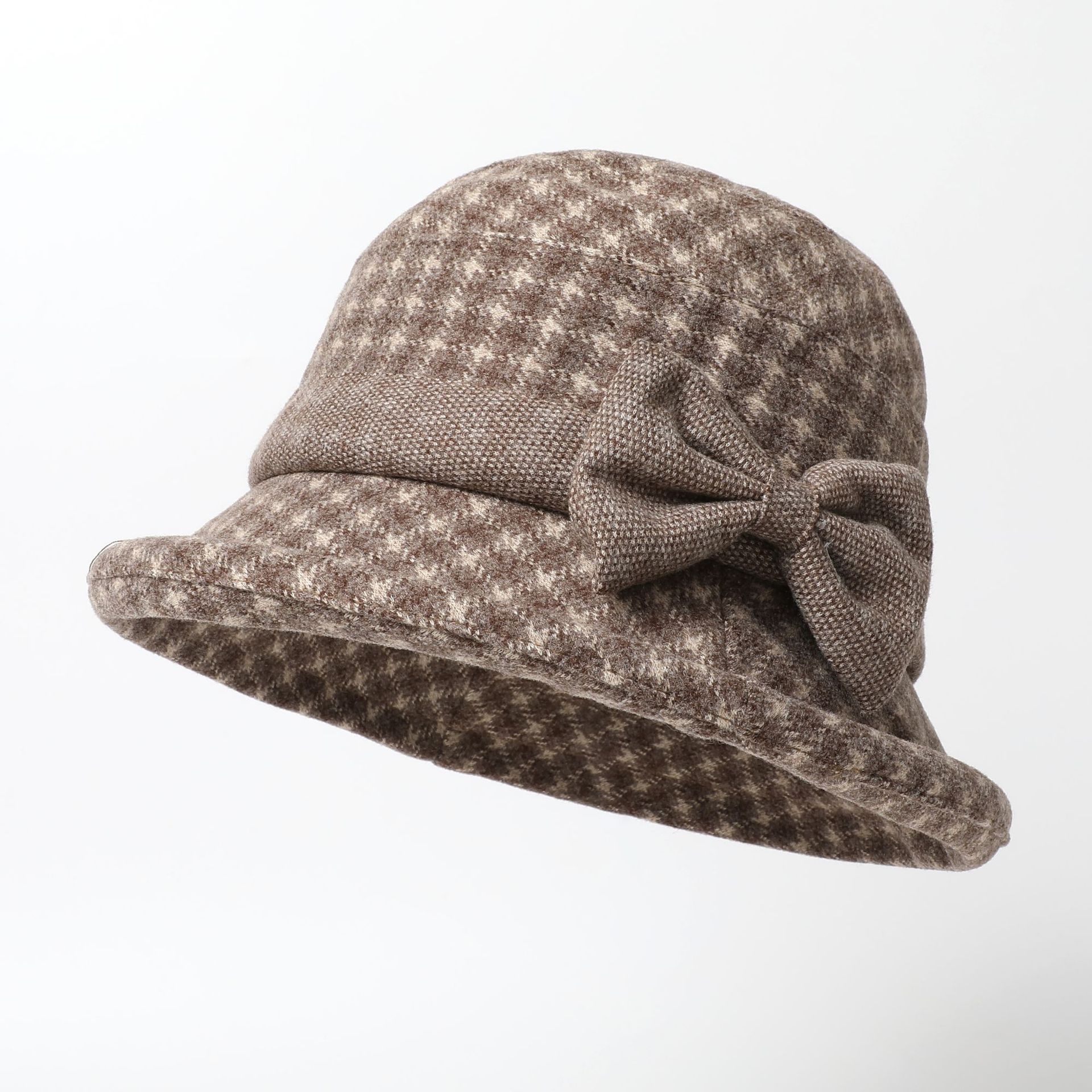 Lady's Fashionable Retro Woolen Fisherman Hat with Check Pattern - a Mother's Knitted Warm Cotton Hat for Autumn and Winter.