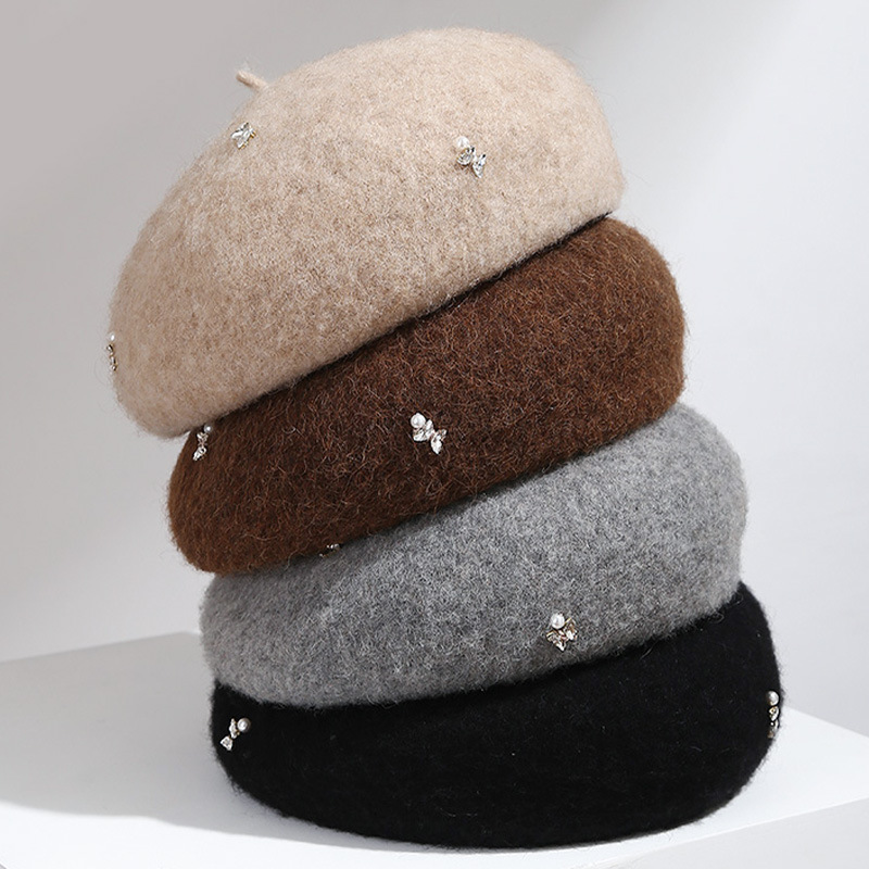 Customized Rhinestone Butterfly Decoration Woolen Beret Ladies Fashionable Casual Warm Autumn Winter Travel Painter's Hat