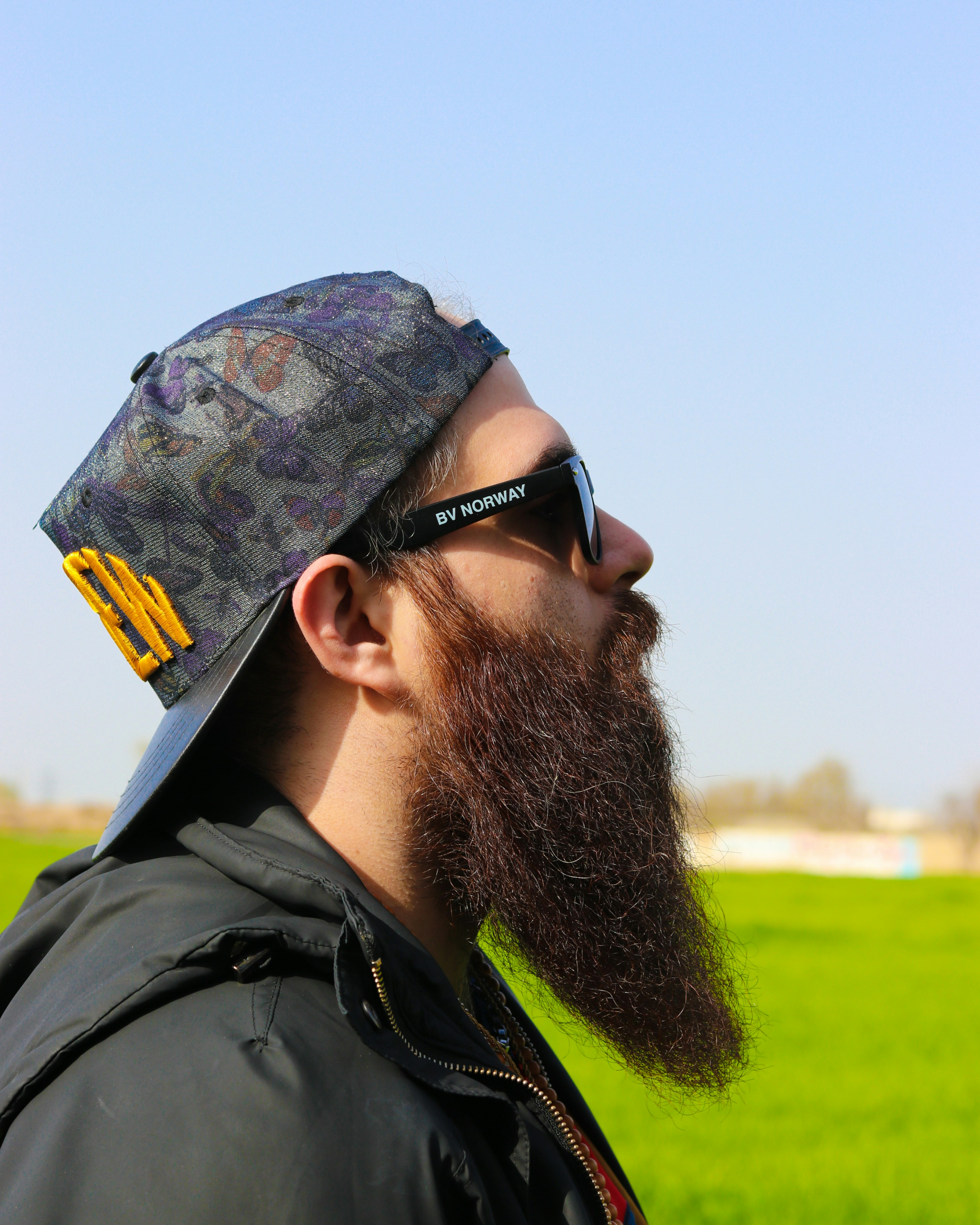 How to Choose snapback caps that Fit You Best?