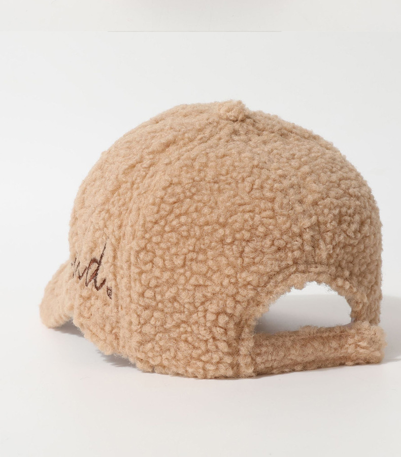 Customized 6-panel Plush Unisex Beanie Baseball Cap Large Brim. New Autumn-winter Style Featuring Warmth Insulation