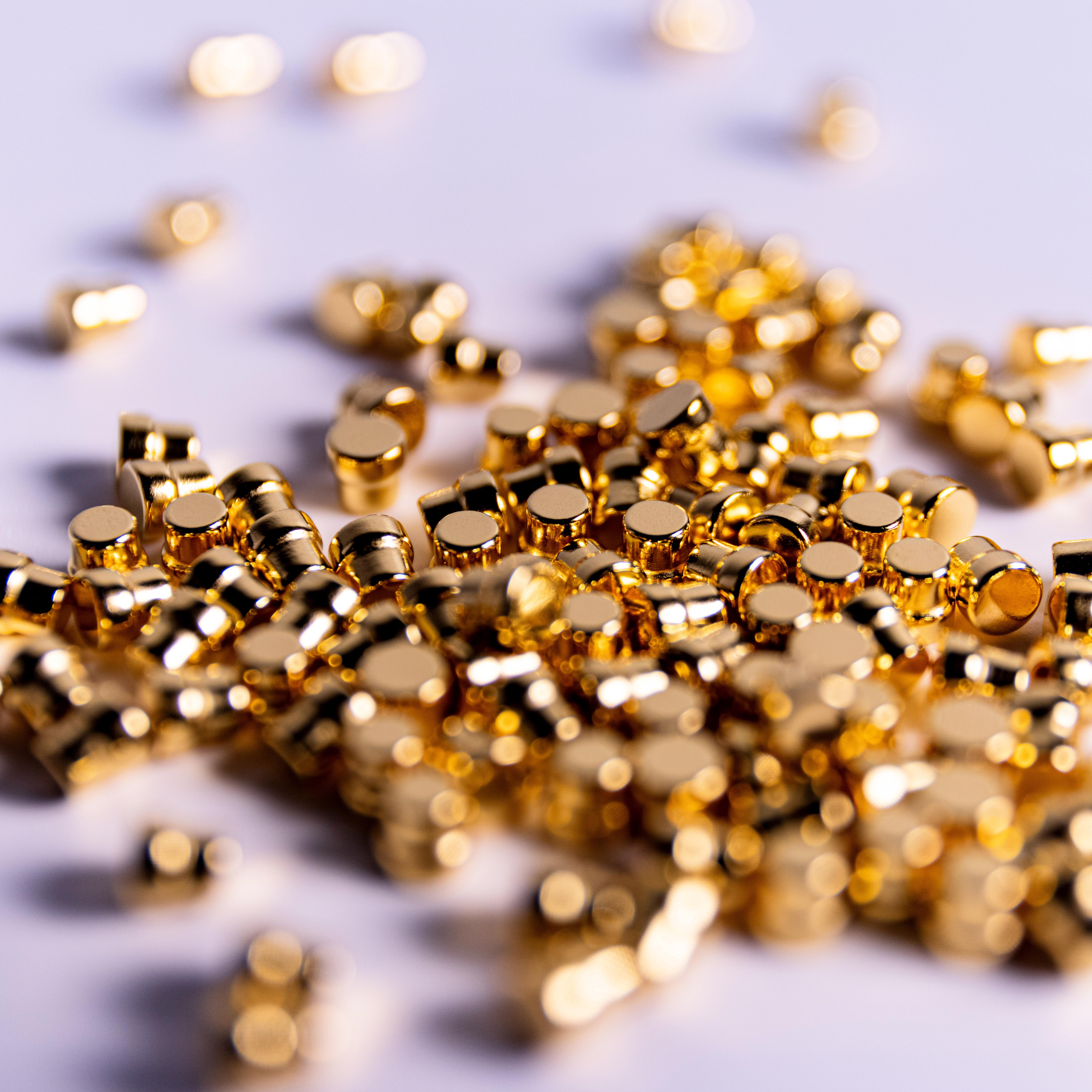 High-Performance Stepped NdFeB Magnet