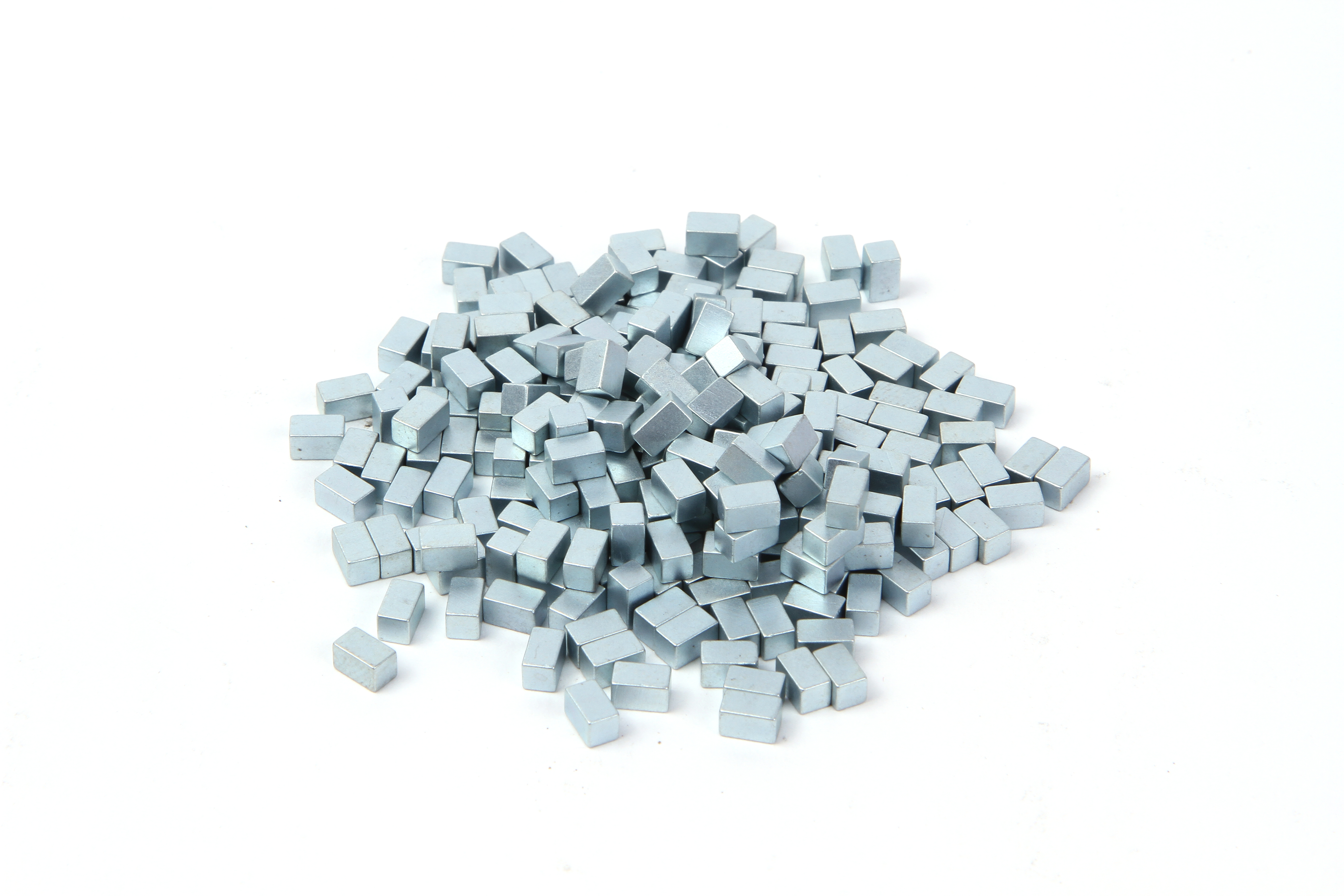 Blue and white zinc plated square