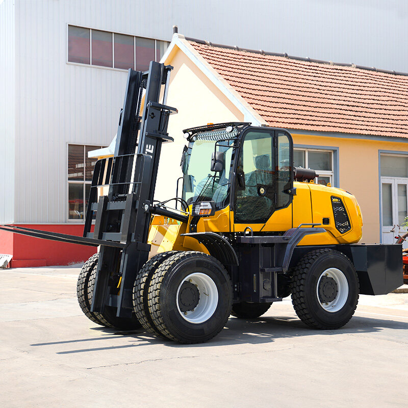 VTF-7000 Rough terrain forklift