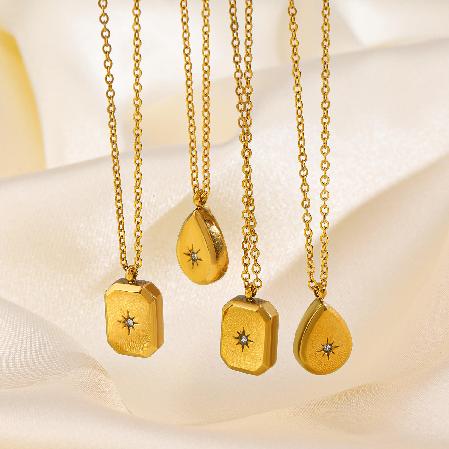 2026 Trendy Stylish Geometric Stainless Steel Necklace Link Chain a Water-drop Pendant and One Rhinestone for Women