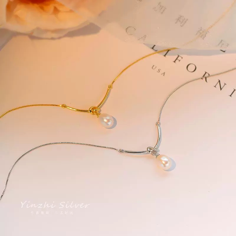 925 Sterling Silver Pearl Necklace Women's Light Luxury Niche Design High-end Sense 2025 New Trendy Clavicle Chain