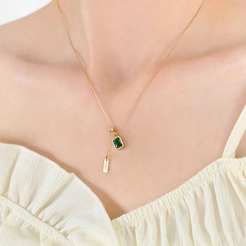 Adjustable Gemstone Pendant Necklace Bracelet – Dual-Wear Green & Black Crystal Jewelry for Women